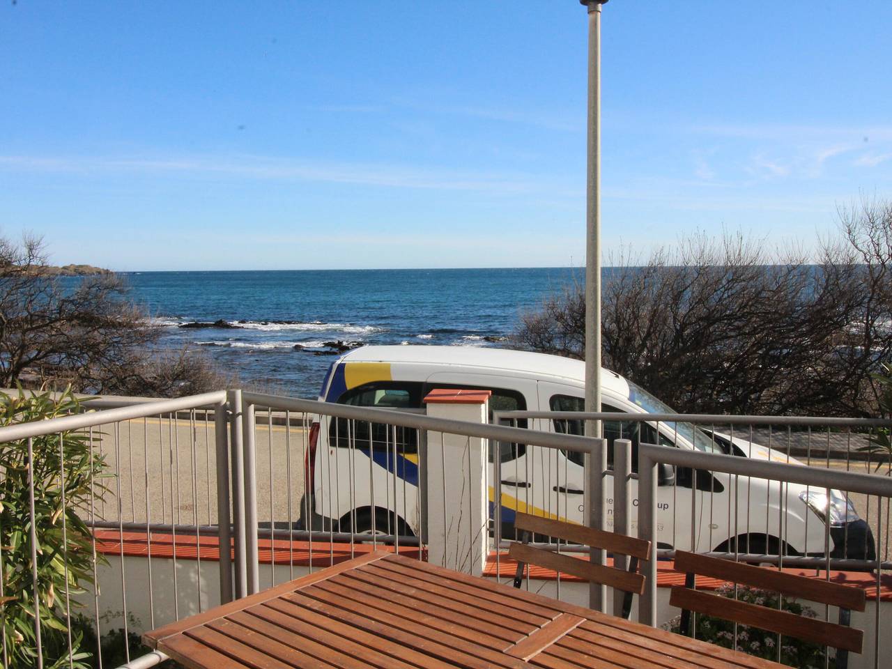 Apartamento entero, Apartamento luminoso frente al mar - 2 habitaciones - 6 pers. in Llansá, Alt Empordà