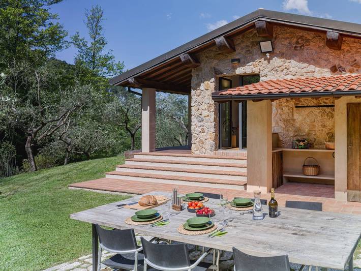 La Casa nel Bosco by Tuscanhouses in Camaiore (Toscana), Riviera Toscana