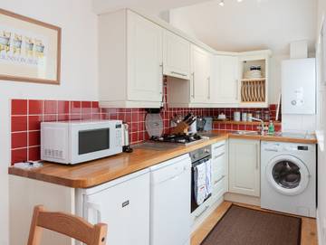 Holiday Home for 4 People in Dartmouth, Devon, Photo 4