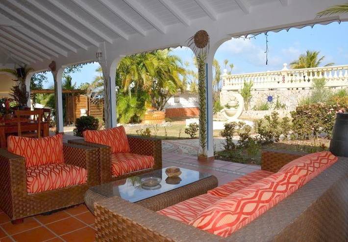 Location de vacances pour 5 personnes, avec piscine ainsi que vue et jardin, animaux acceptés à Le Moule - 3