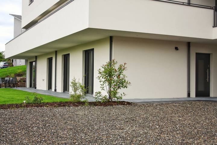 Ferienwohnung für 6 Personen, mit Balkon/Terrasse und Terrasse sowie Garten in Friedrichshafen