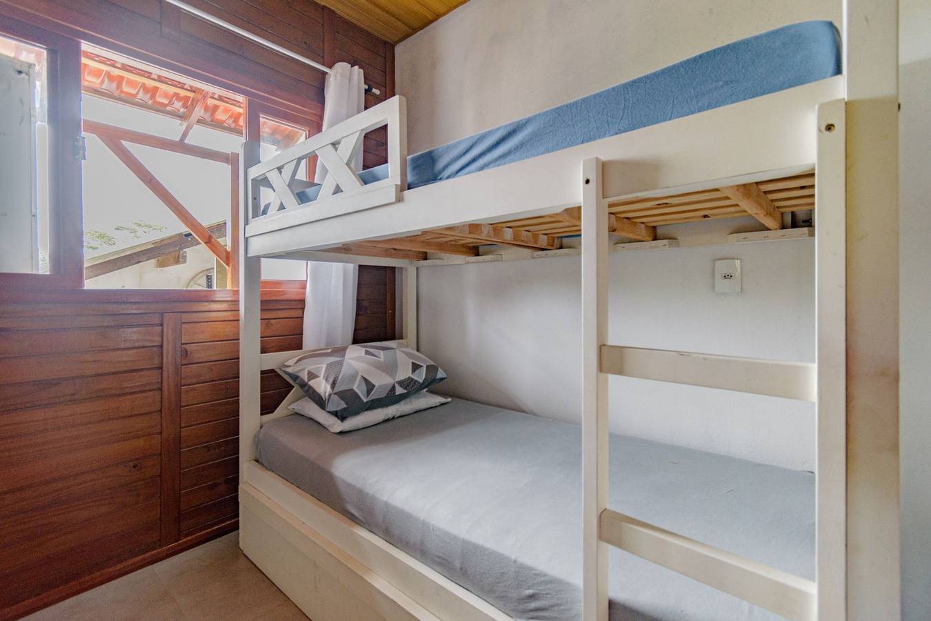 Casa p/ 5 pessoas perto das Praias e Beto Carrero in Penha, Litoral Catarinense