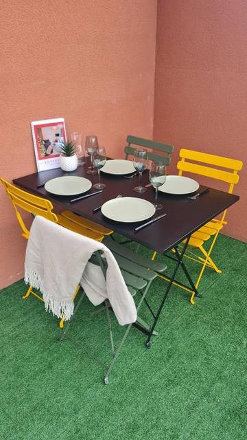 Gîte pour 4 personnes, avec balcon à Houssen