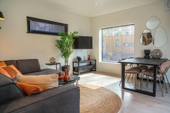 Location de vacances pour 4 personnes, avec terrasse et balcon/terrasse à Zutendaal - 2