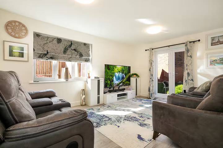 Glamping for 6 people, with terrace and garden in Nottinghamshire