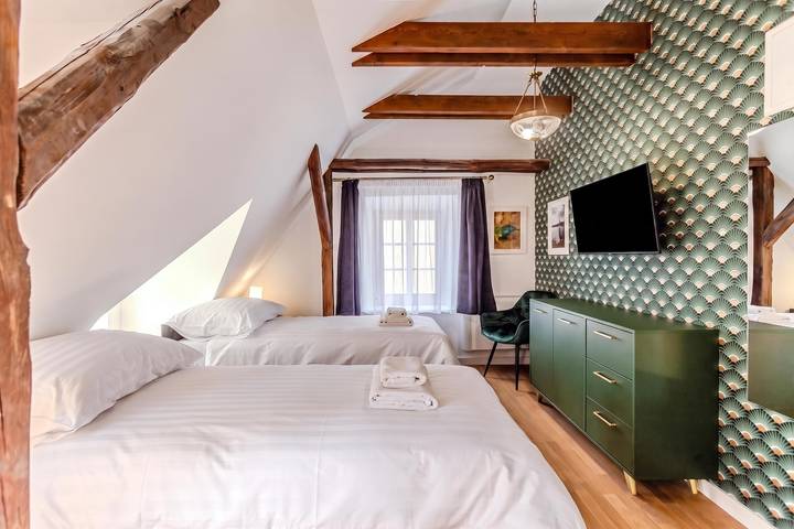 Fulop Panzio-Green Lizard Room in Revfülöp, Balaton Region
