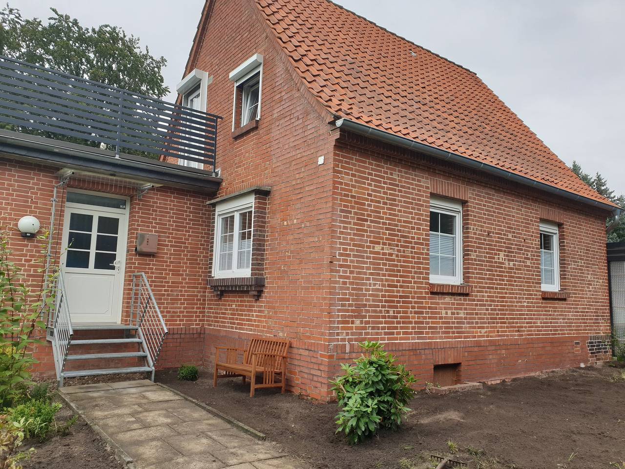 Ganze Wohnung, Ferienwohnung 'Connys - Mond' mit privater Terrasse und Wi-Fi in Winsen (Aller), Aller-Leine-Tal