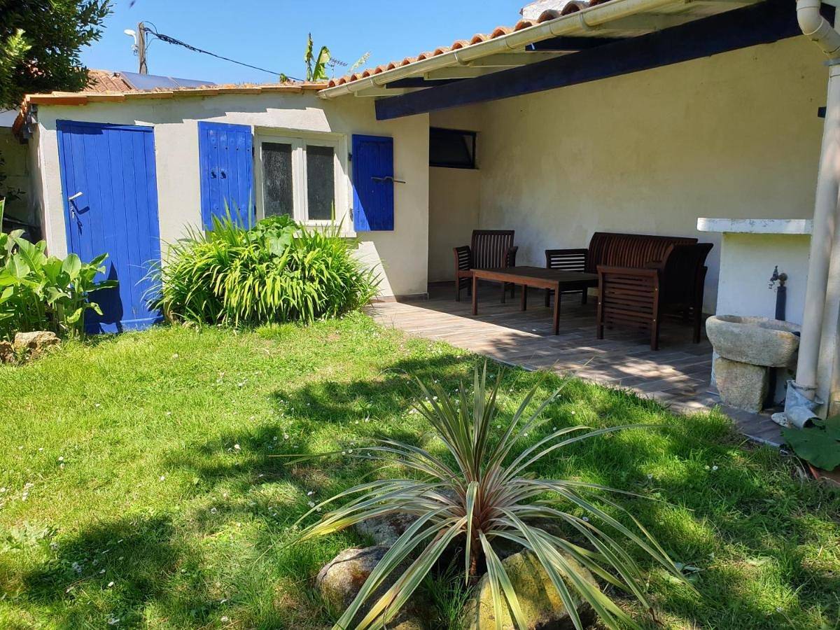 Two-Bedroom House in Marennes, Côte de Beauté