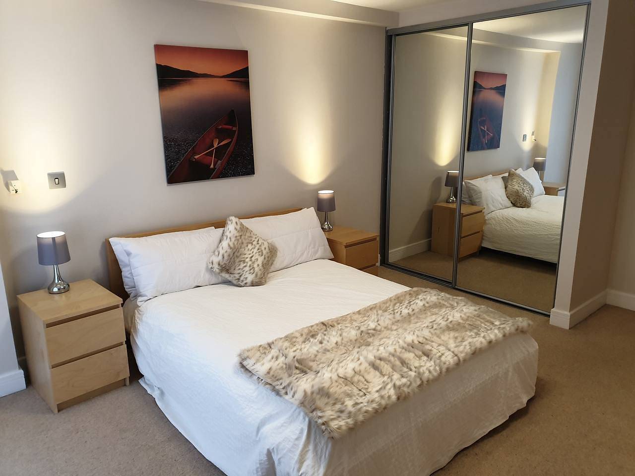 Entire vacation apartment, Birmingham Diamond 2-bedroom Apartment City Centre in Birmingham, Birmingham Area