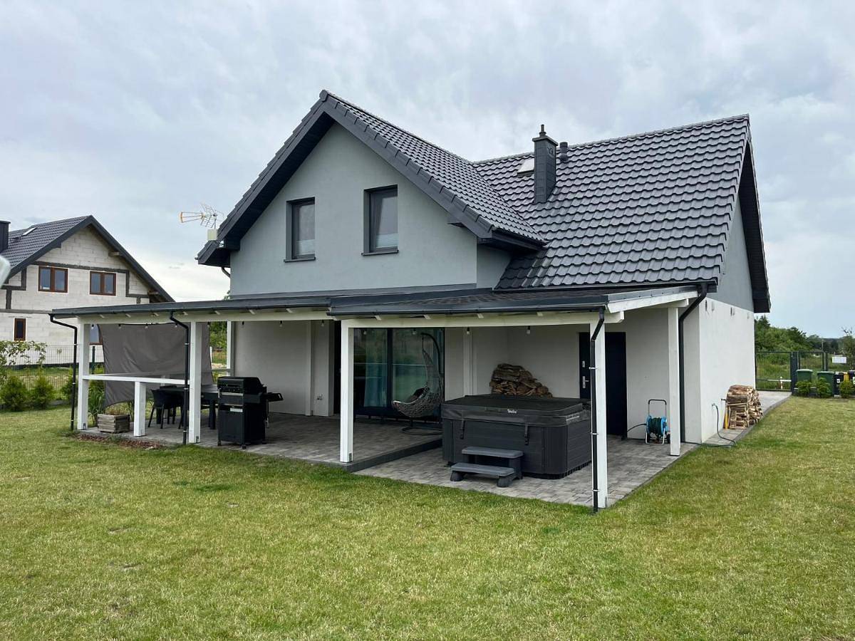 Dom nad morzem z Jacuzzi 10 osób Morze Przygód in Zatoka Gdańska
