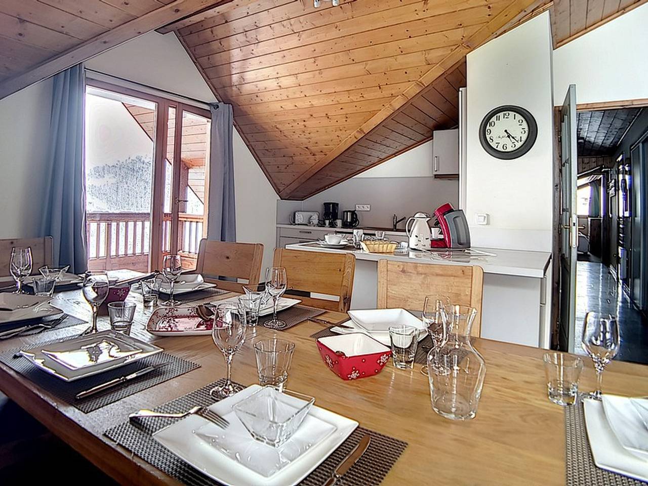 Appartement entier, Appartement spacieux avec sauna, hammam et Wifi proche des pistes in Les Menuires, Saint-Martin-de-Belleville