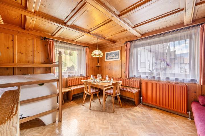 Entire apartment, Apartment 'Ferienwohnung Ainhauser' with Mountain View, Balcony and Wi-Fi in Campolasta, Sarnvalley