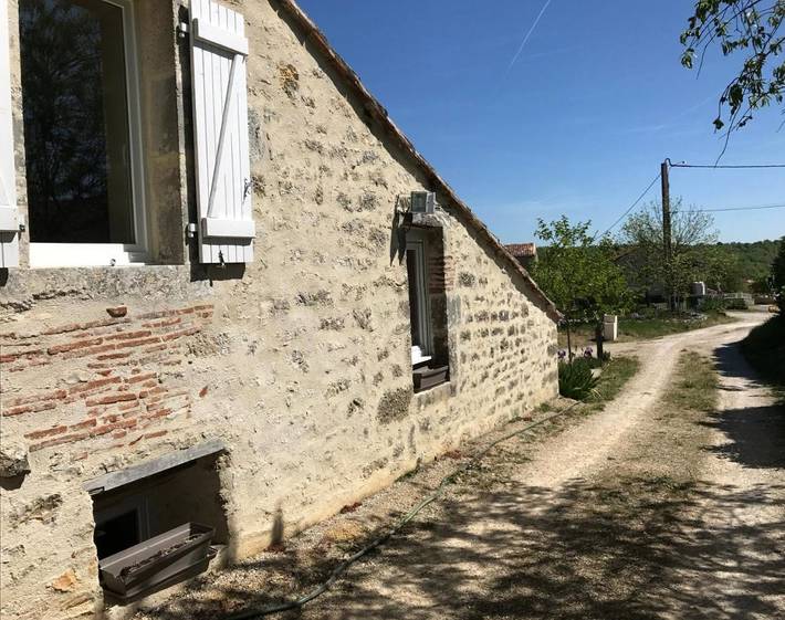 Location de vacances pour 8 personnes, avec jardin ainsi que piscine et vue à Cahors - 2