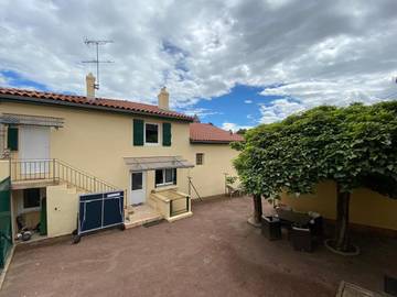 Gîte pour 6 personnes, avec jardin et vue à Vinzelles