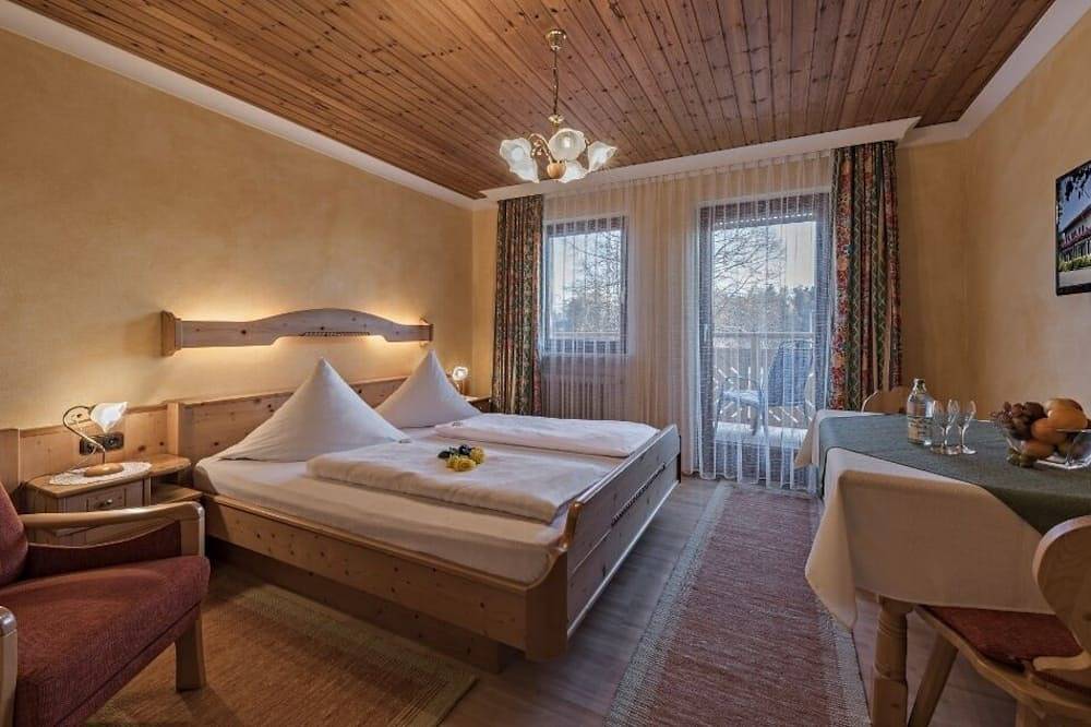 Ganze Wohnung, Ferienwohnung, 80m², 2 Schlafzimmer, Balkon bzw. Terrasse in Eggstätt, Chiemsee