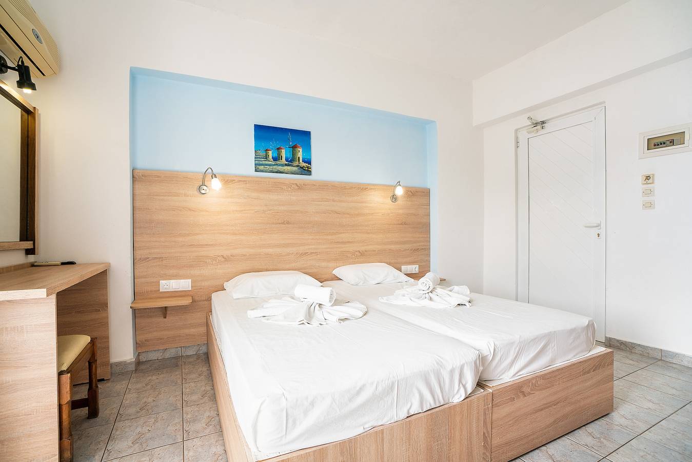 Entire studio, Apartment 'Sotirakis Standard Room 6' with Mountain View, Wi-Fi and Air Conditioning in Rhodes