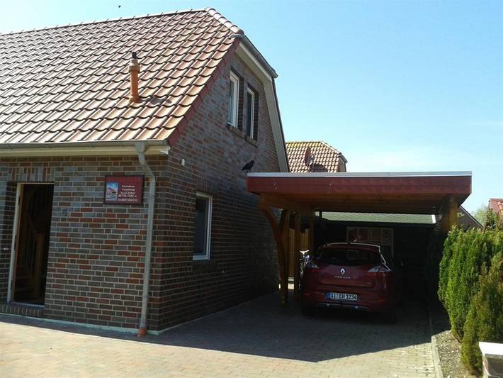 Ferienhaus für 4 Personen, mit Terrasse und Garten in Nesse
