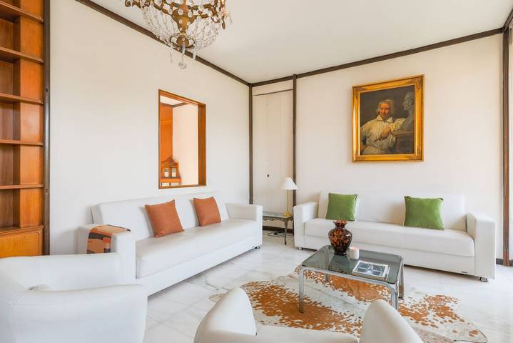 Ferienwohnung für 7 Personen, mit Balkon/Terrasse und Seeblick in Como - 2