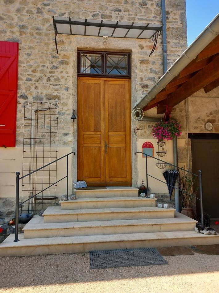 Gîte pour 2 personnes, avec jardin dans Rhône - 4