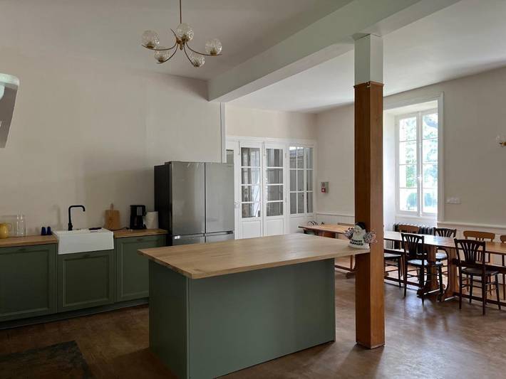 Location de vacances pour 15 personnes, avec piscine et terrasse à Alvignac - 2