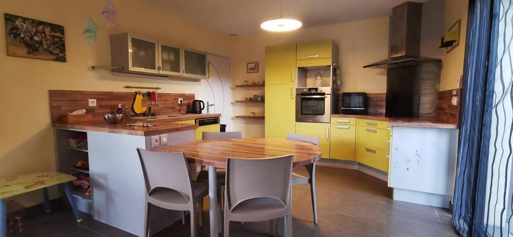 Location de vacances pour 6 personnes, avec Balcon et Terrasse à Oloron-Sainte-Marie - 2