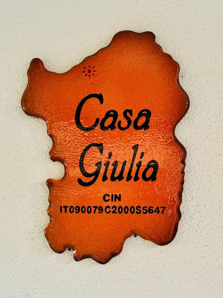Holiday Home 'Casa Guilia' with Private Terrace, Wi-Fi and Air Conditioning in Valledoria, Sassari Province