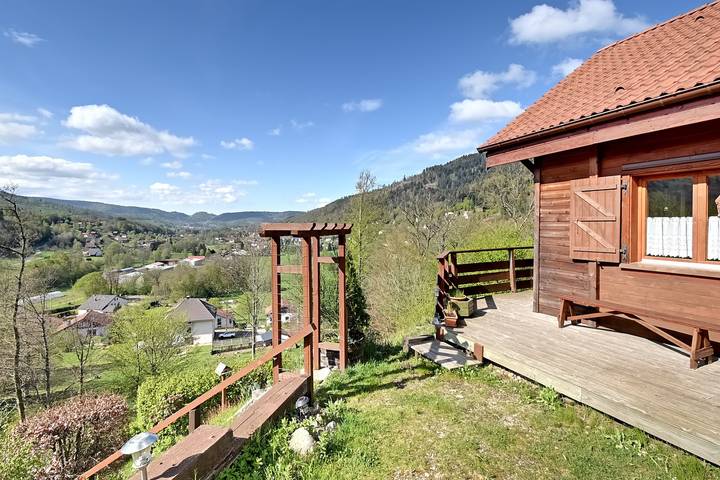 Chalet pour 6 personnes, avec Balcon ainsi que Terrasse et Jardin