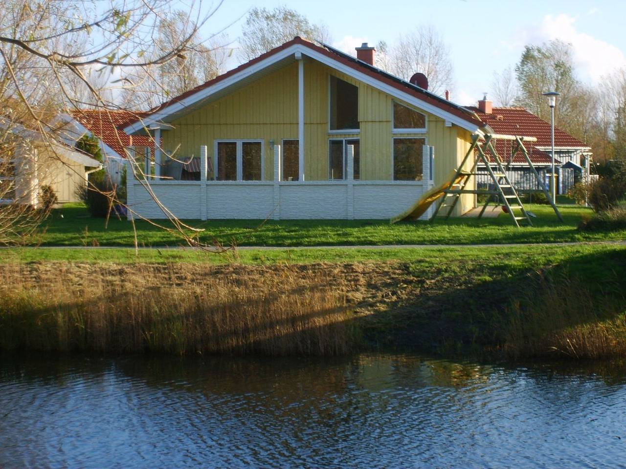 Liebevoll eingerichtetes Ferienhaus im Ferienpark Neu-Seeland in Otterndorf, Cuxland