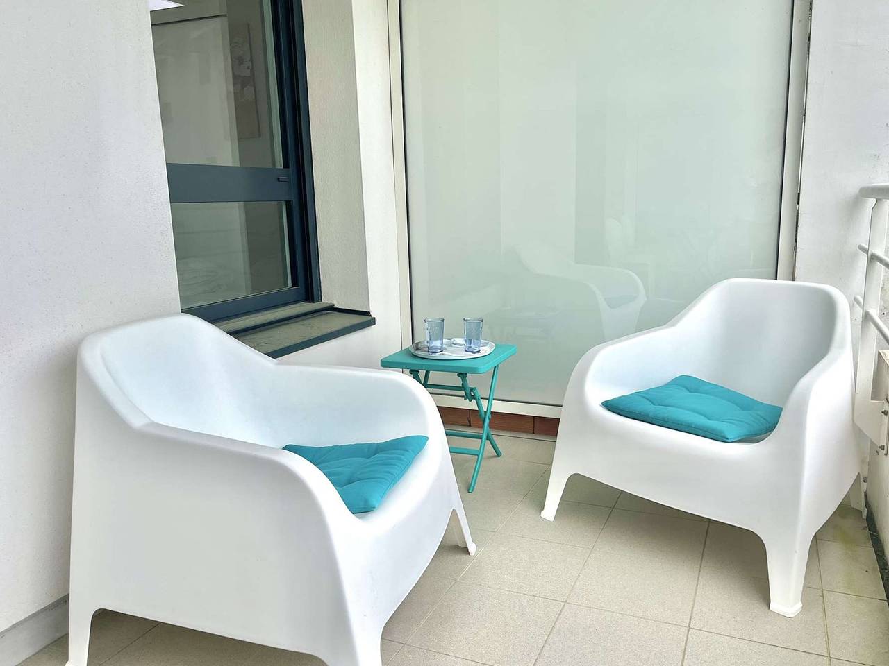 Ganze Wohnung, Moderne Wohnung in Étel, nahe Strand, 2 Zimmer mit privatem Parkplatz in Étel, Côte des Mégalithes