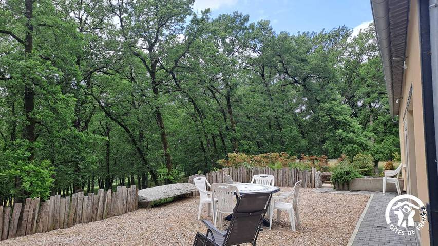 Gîte pour 4 personnes, avec terrasse à Moulayrès