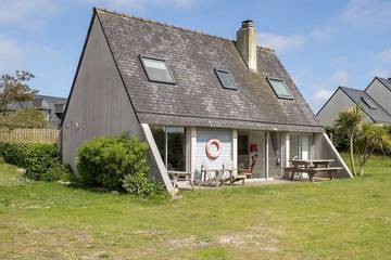 Gîte pour 6 personnes, avec jardin dans Plage de Neiz Vran