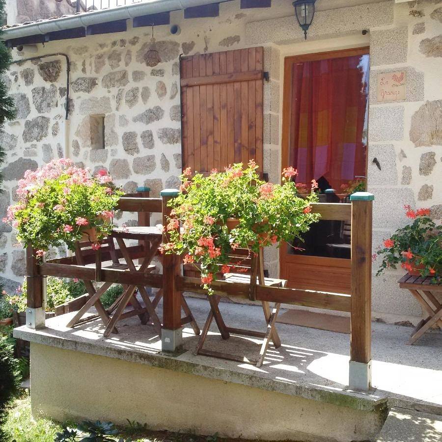 Holiday Home in Saint-Pal-de-Chalencon, Haute-Loire