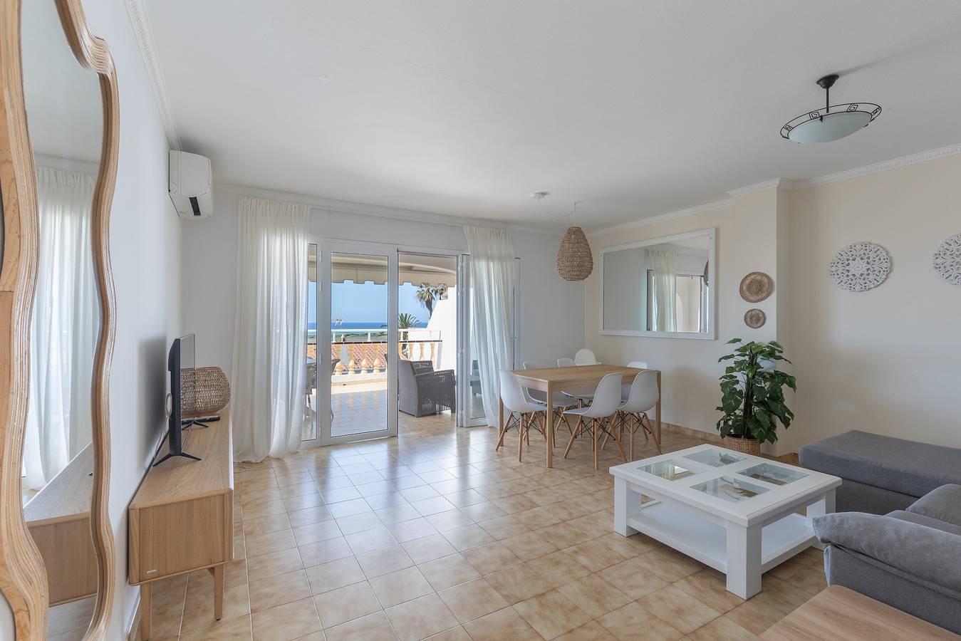 Villa 'Sea Lights 89b' con piscina privada, Wi-Fi y aire acondicionado in Sant Jaume, Municipio de Alaior