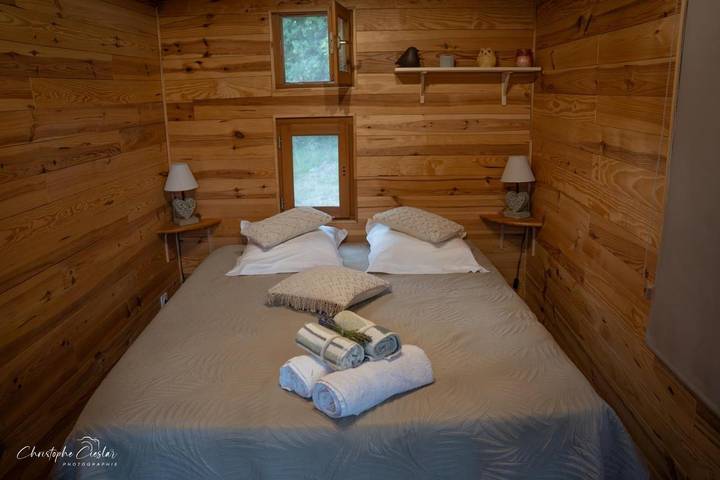Gîte pour 2 personnes, avec jacuzzi ainsi que balcon et jardin à Carnac-Rouffiac - 4