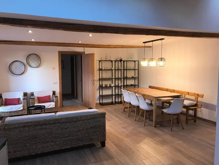 Apartamento de vacaciones para 8 personas, con vistas y balcón - 1