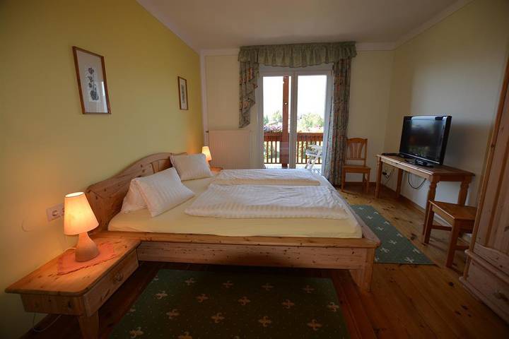 Pension für 3 Personen, mit Ausblick und Balkon sowie Garten, mit Haustier in Villach - 4