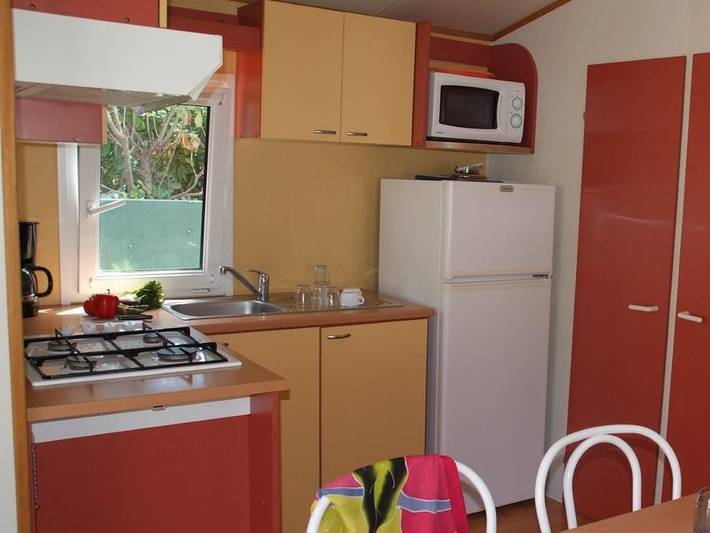 Camping Tikayan Félix de la Bastide - Mobilheim 6 personen - Montana. Eco in Saint-Mitre-les-Remparts, Mittelmeerküste (Frankreich)