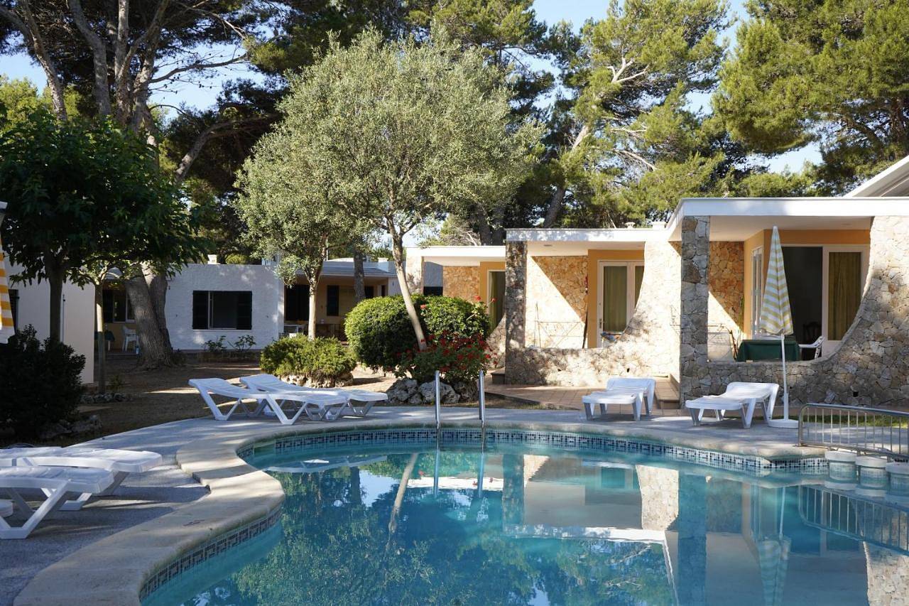 Apartamento inteiro, Apartamentos Playa Calan Blanes in Cala Blanes, Ciutadella de Menorca
