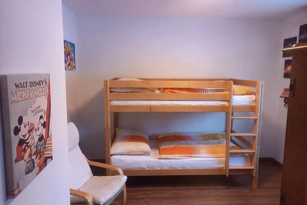 Geheel appartement, Sterzingerhof - Apartment Lärchenblick in Mösern, Telfs