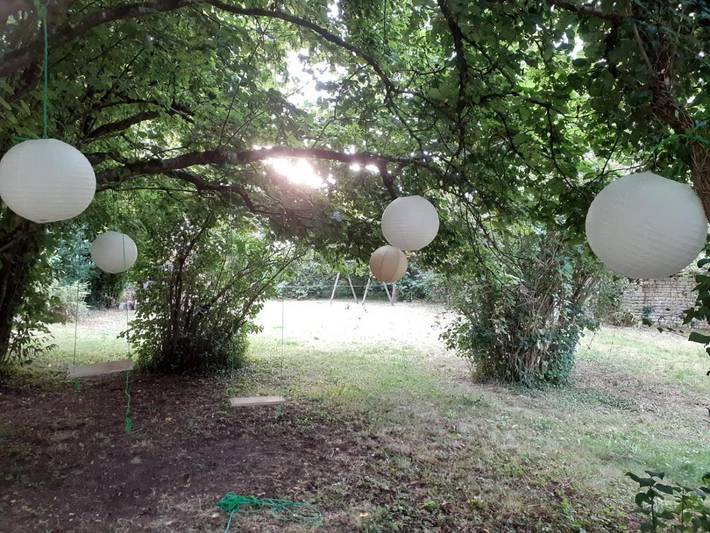 Location de vacances pour 15 personnes, avec terrasse ainsi que jardin et vue à Fontaine-Chalendray - 4