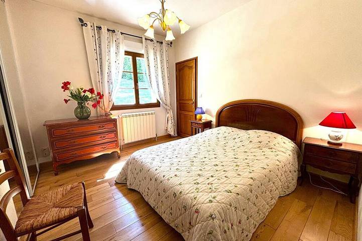 Location de vacances pour 16 personnes, avec jardin et terrasse à Veyrines-de-Domme - 2