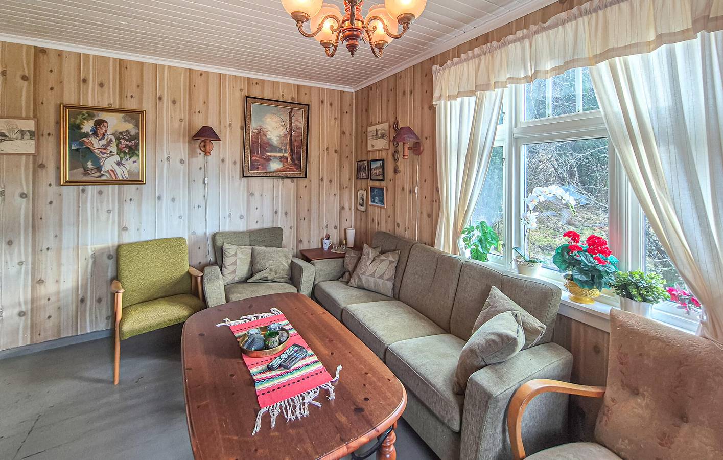 Ferienhaus für 8 Personen mit Garten in Kysnesstranda, Hardangerfjord