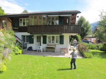 Hütte für 4 Personen, mit Garten in Adelboden