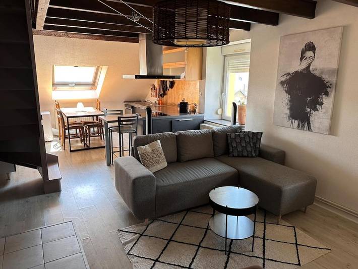 Gîte pour 4 personnes, avec Balcon ainsi que Terrasse et Vue dans Grandvillars