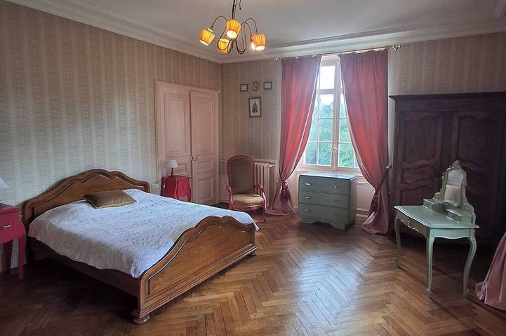 Location de vacances pour 12 personnes, avec jardin et balcon à Bar-sur-Aube - 3