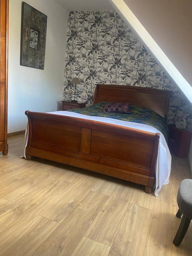 Chambre d’hôte pour 2 personnes, avec jardin à Mont-Saint-Éloi