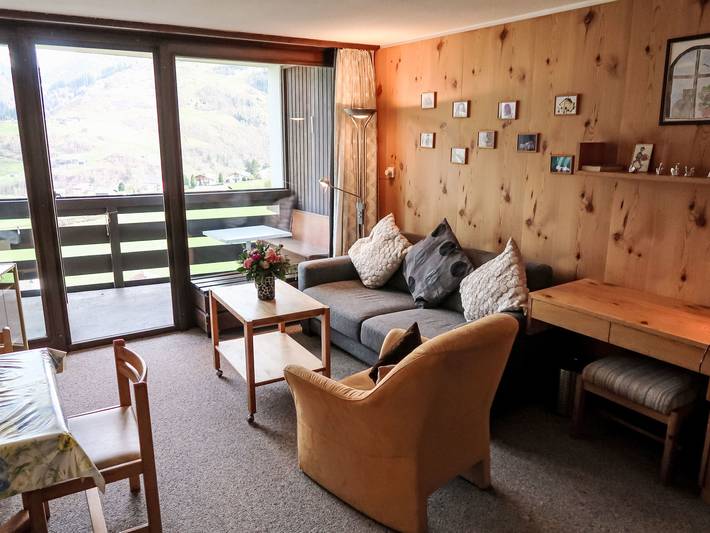 Ferienwohnung für 2 Personen, mit Garten und Balkon sowie Ausblick, mit Haustier in Graubünden - 2