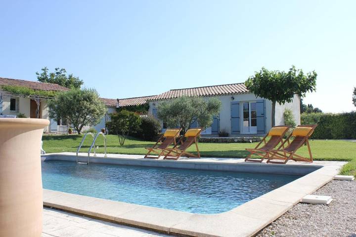 Maison d’hôte pour 2 personnes, avec jardin et vue ainsi que terrasse et piscine