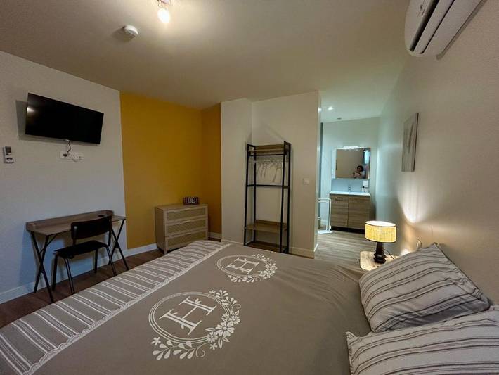 Maison d’hôte pour 2 personnes, avec Terrasse à Parthenay - 3
