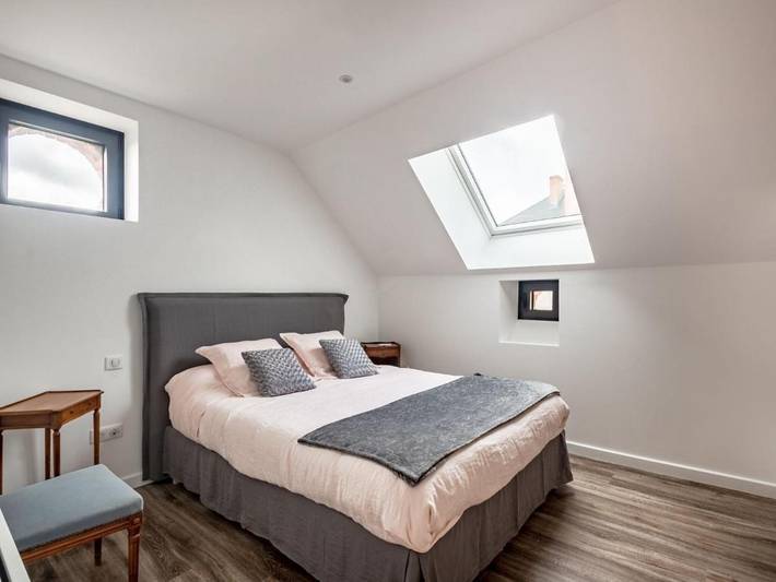 Location de vacances pour 5 personnes, avec terrasse et jardin à Cercy-la-Tour - 4